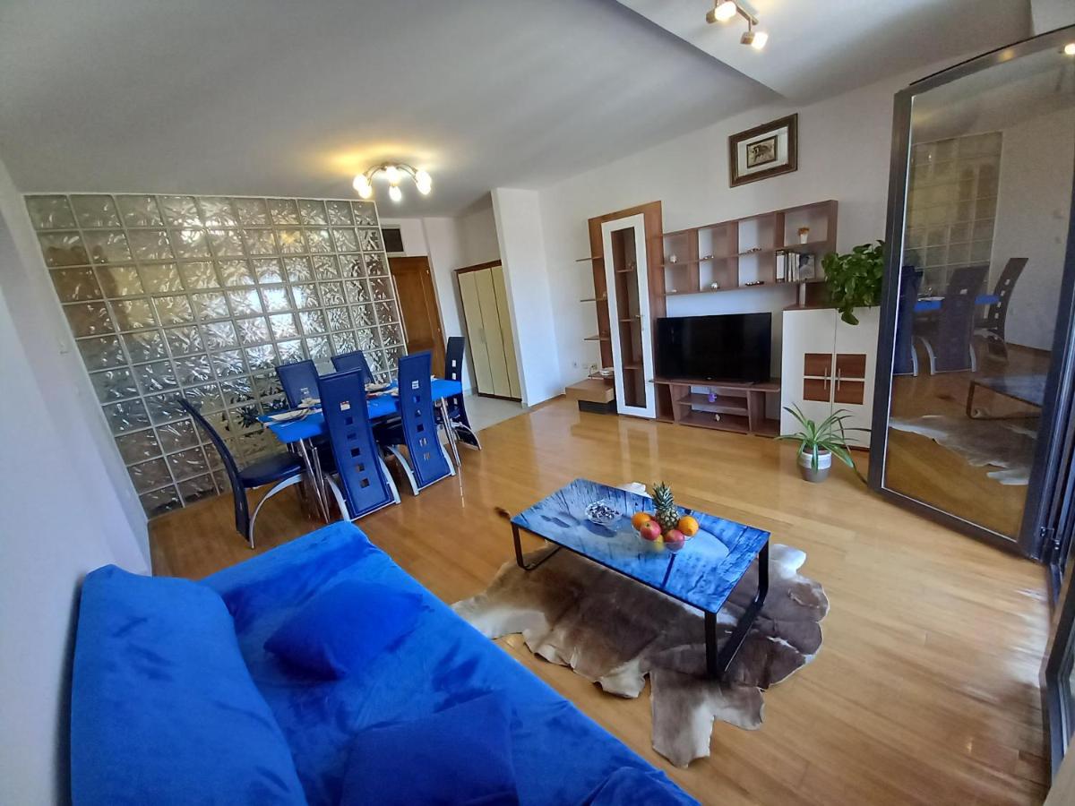 Iva Apartman Pula Exterior photo