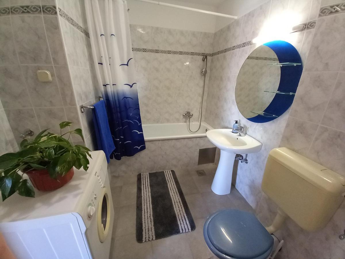 Iva Apartman Pula Exterior photo