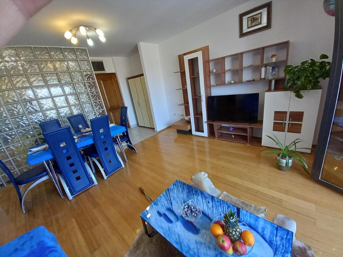 Iva Apartman Pula Exterior photo