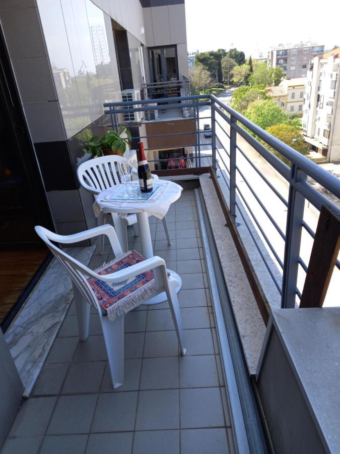 Iva Apartman Pula Exterior photo